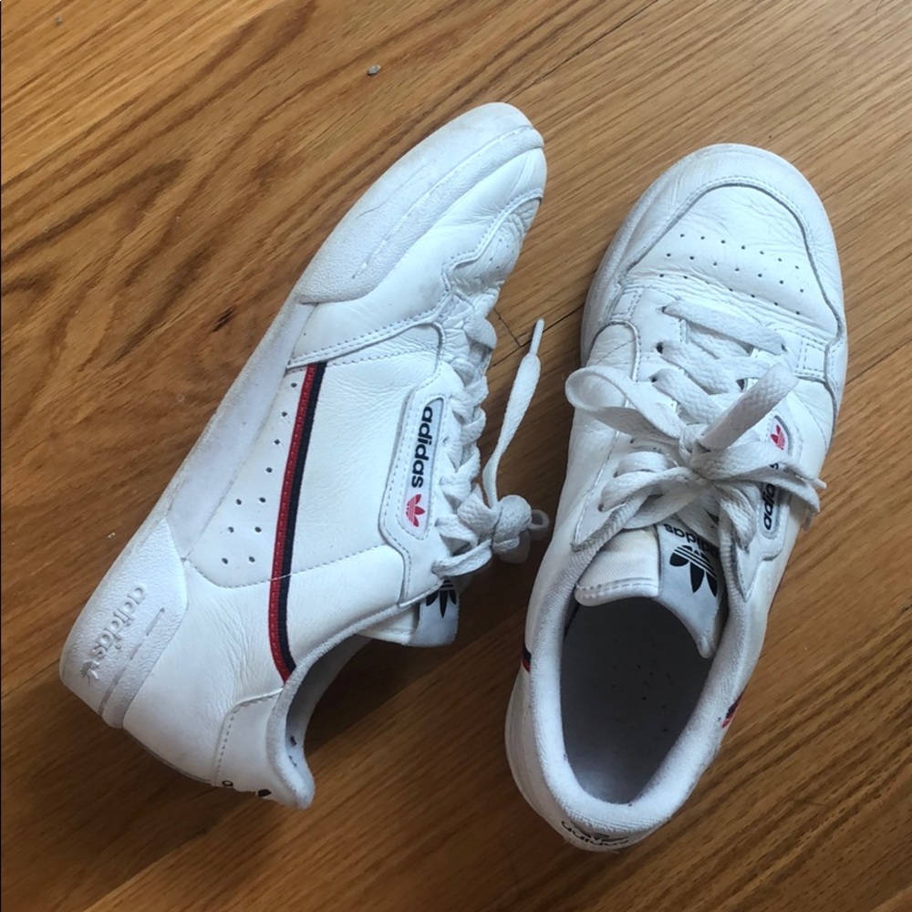 Adidas continental